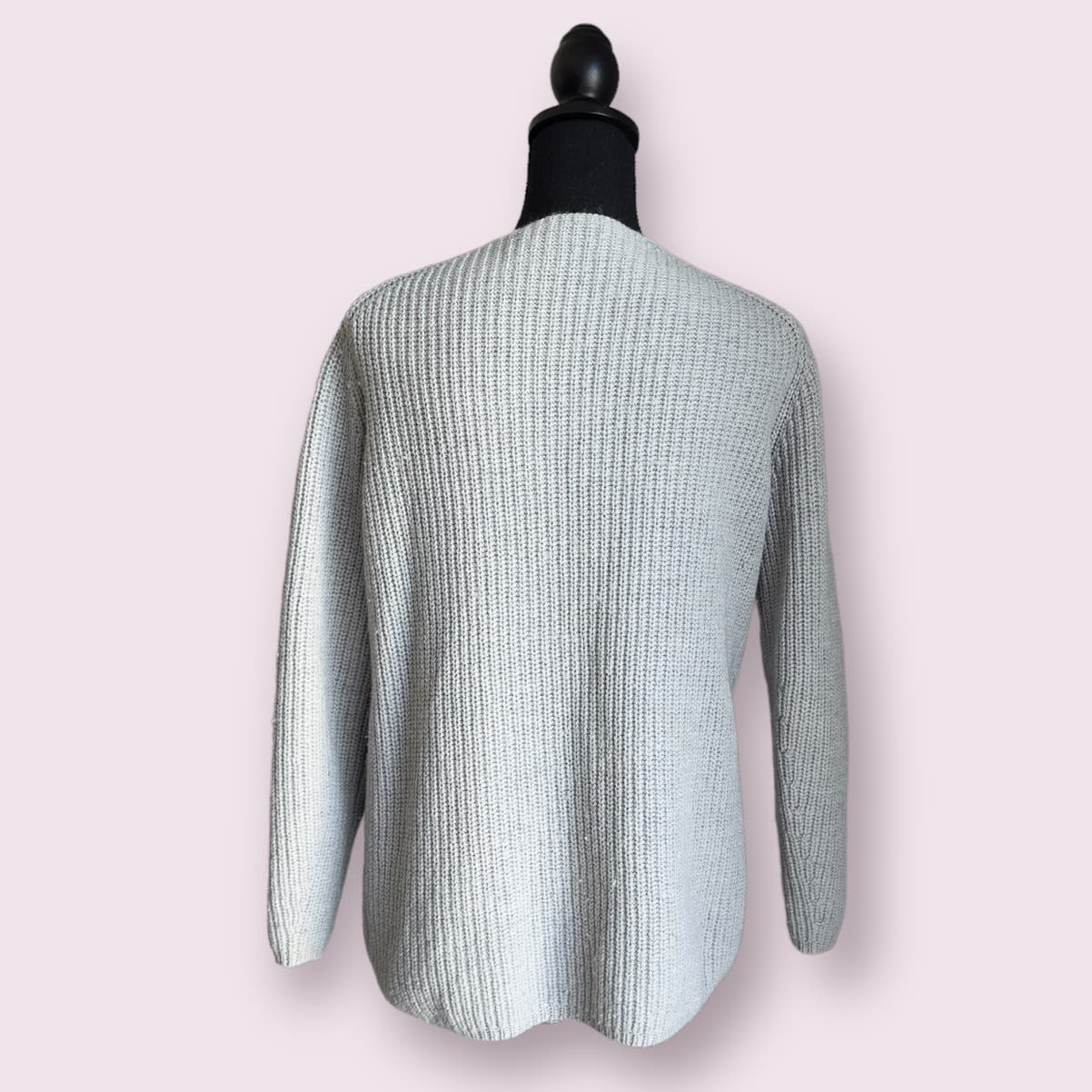 Three Dots Merino Wool Blend Gray V Neck Sweater Sz XS