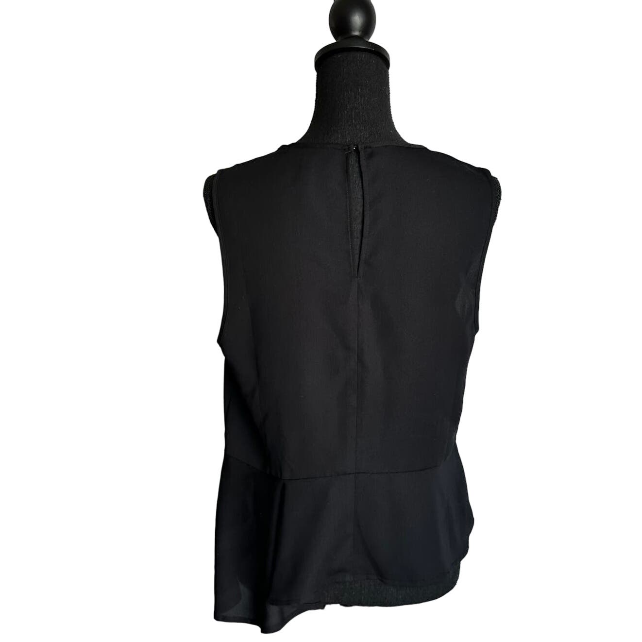 BCBGMAXAZRIA Black Sleeveless Top Sz M