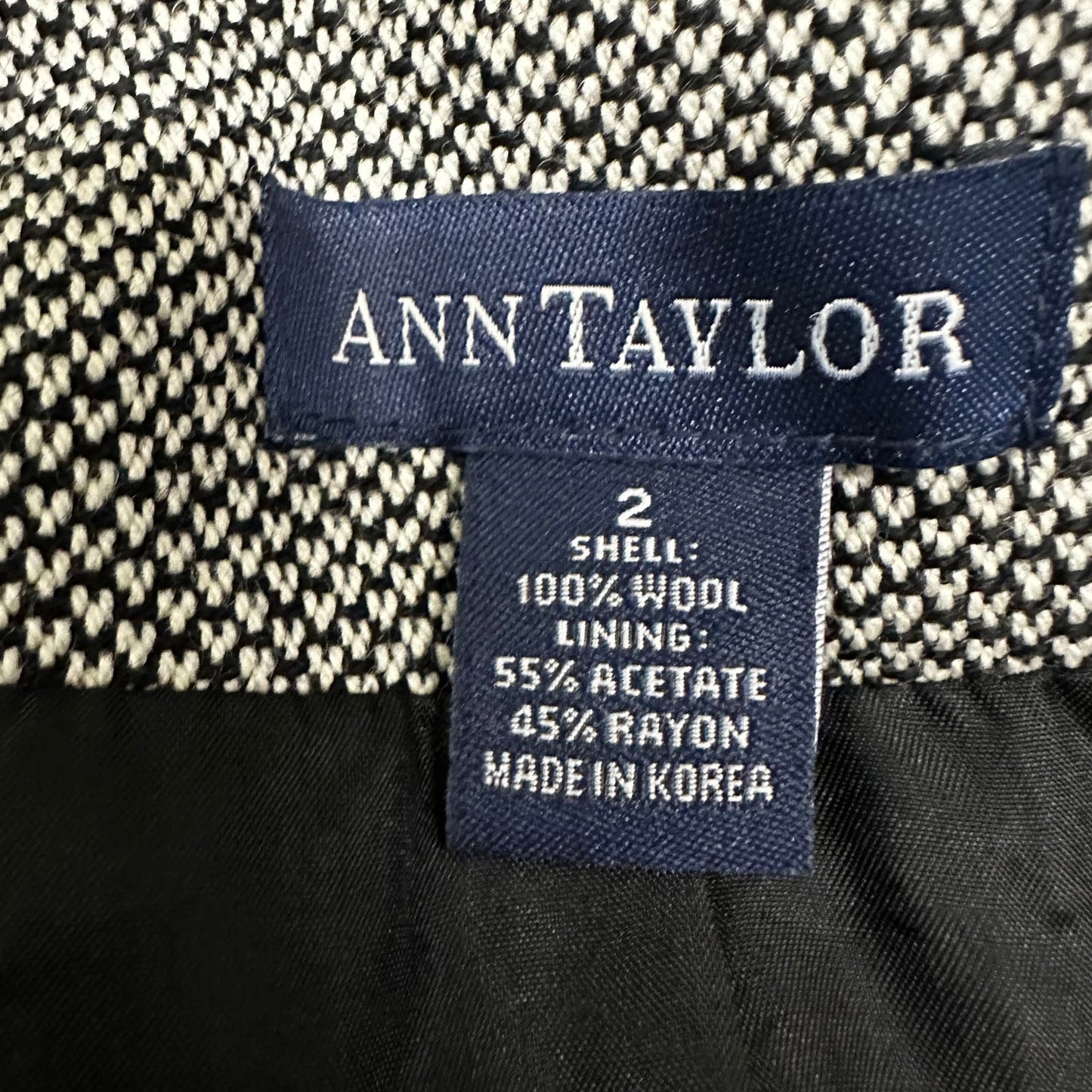 Ann Taylor Long Black and White Wool Blazer Sz 2